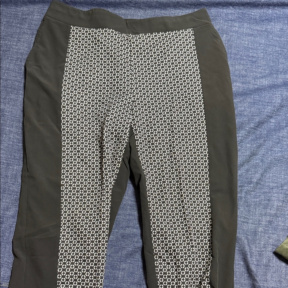 Women's Black Patterned Track Pants